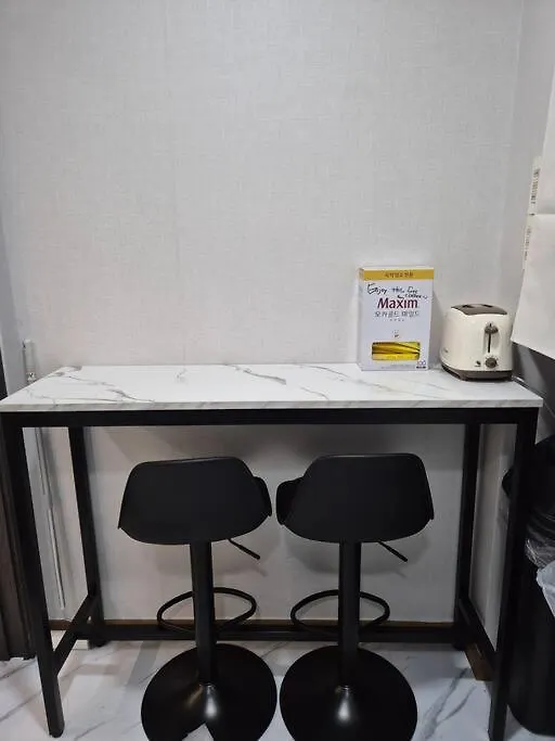 Candy Chou Chou Guest House Seoul Apartment